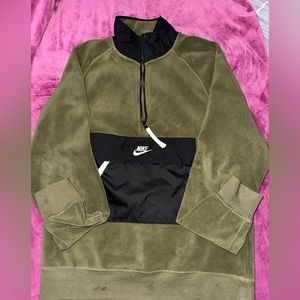 Worn Nike pullover fleece